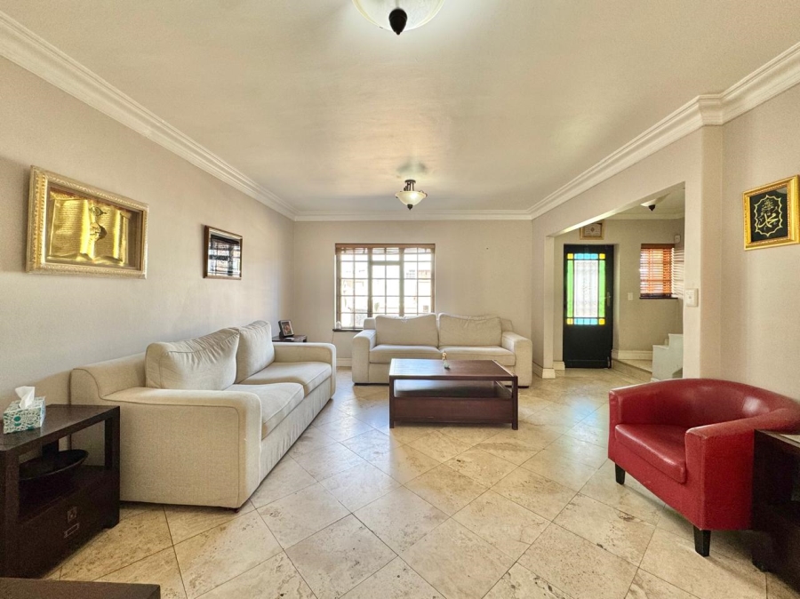 4 Bedroom Property for Sale in Zonnebloem Western Cape